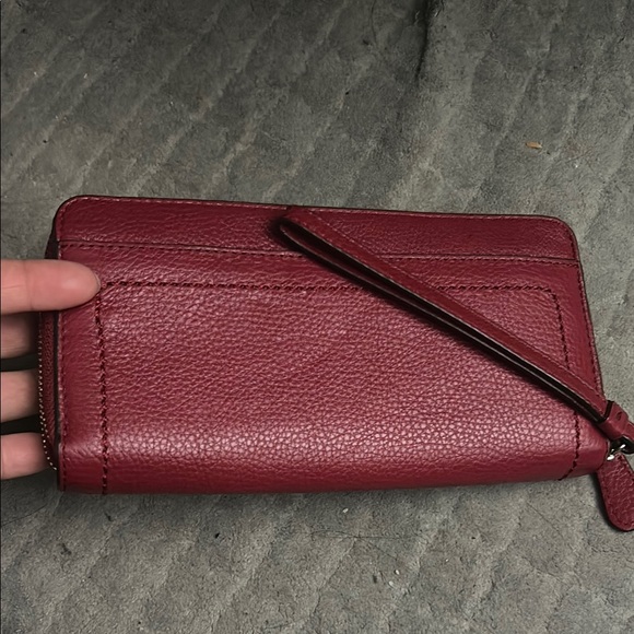 Coach Classic Maroon Leather Wallet - Picture 4 of 8